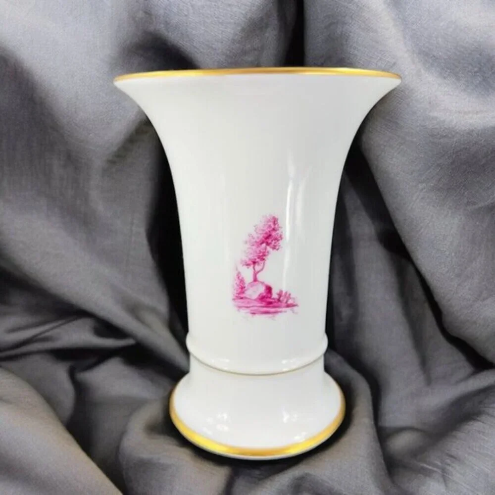1975 Hochst German Vase Magenta House Church with‎ Gold Trim Germany Porcelain